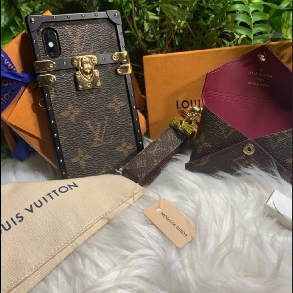 ✨🥀✨ LV iPhone Trunk Case X/XS 10 - Picture 4 of 13